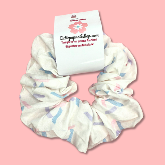 Seventeen Scrunchie