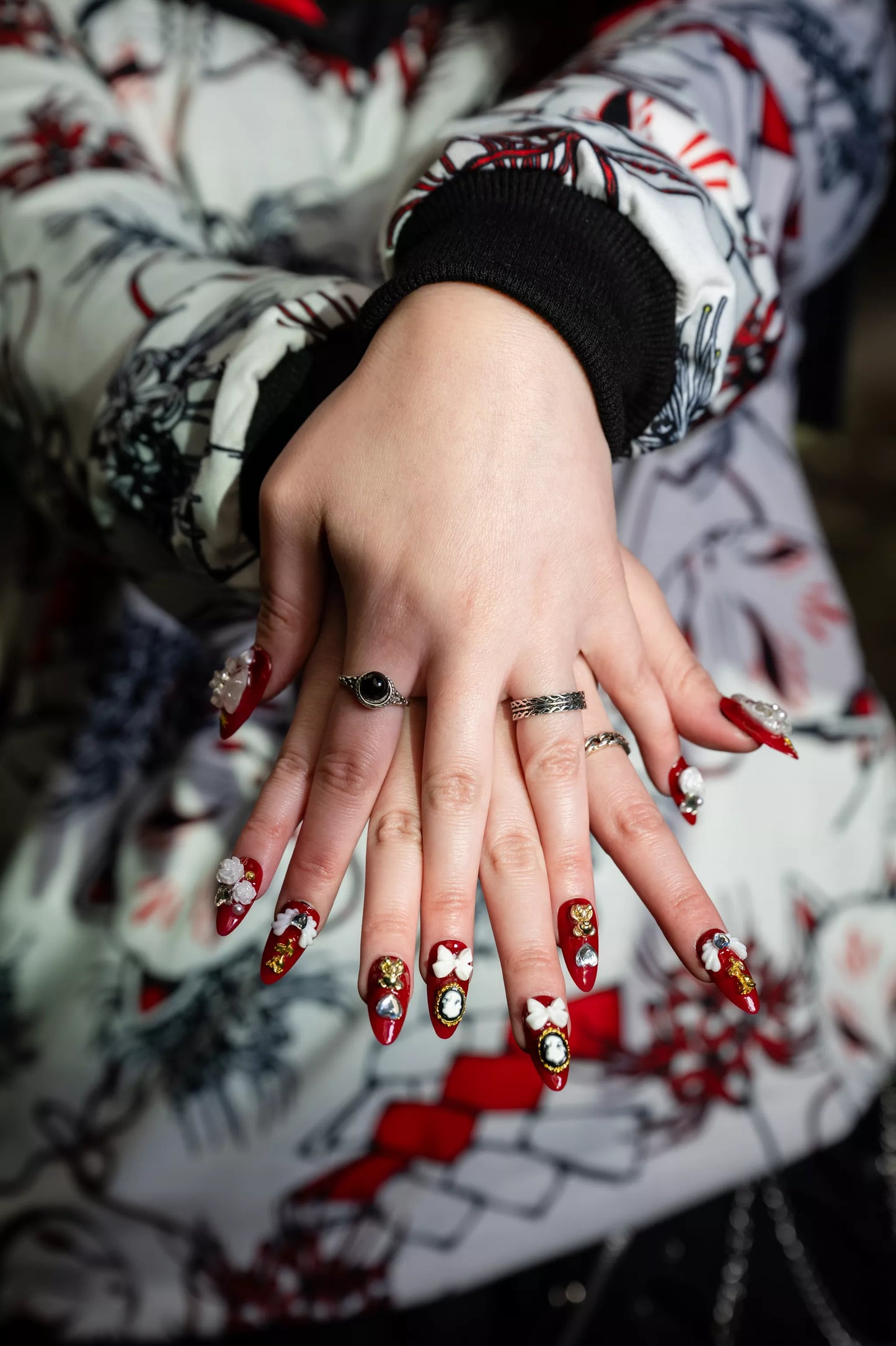 Victorian Shadows (Red)